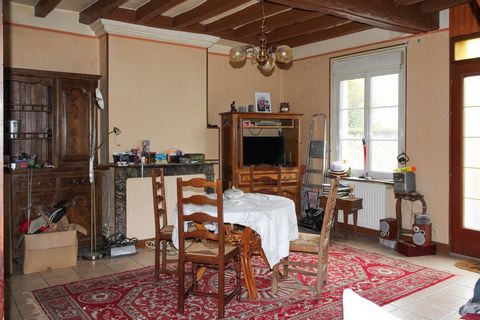 Enormément de potentiel pour cette maison de bourg !!