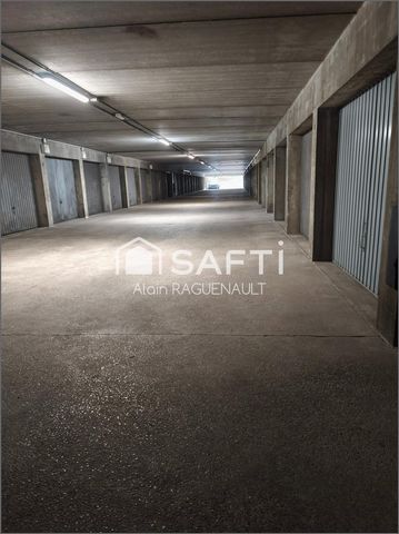 GARAGE sécurisé de 14 M2 - Résidence Le Clos fleuri -