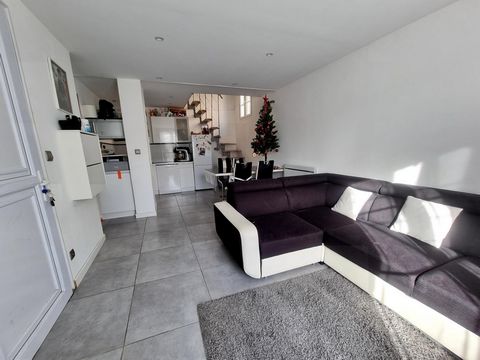 JASSE DE 45M², PLACE DE PARKING