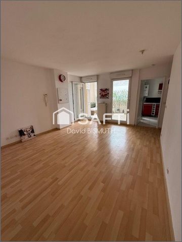 Appartement 3 pièces 2 chambres de 60 m2 Terrasse de 10 m2 Dernière étage DPE "C"