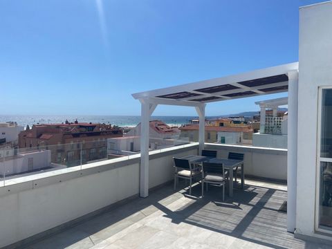 A modern two bedroom duplex penthouse apartment for holiday rental in the centre of Tarifa town. This a fantastic newly built property finished off to the highest standards with entrance via lift on the top floor. Upon entry to the unit is the salon ...
