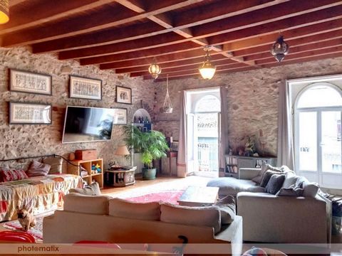 Beautiful 4 Bedroom Stone Townhouse For Sale in Douzens Aude France With Stunning Views Of the Alaric And Black Mountains Esales Property ID: es5553554 230,000€ NEW SALE OFFER 230,000€ Genuine offers of 230,000€ + will include the below. Due to recen...