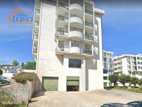 Autonomous fraction composed of store affects the trade with 215m2 located in the basement of housing building. For more information and/or visit to CONTACT VILA LUSA VISEU 939986987