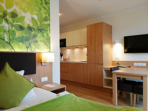 The new boardinghouse offers you high-class design, comfort and quality for up to 6 months in Ingolstadt. All apartments are fully furnished with everything you need to live. Enjoy your independence with 24h self check-in, a fully equipped kitchen, f...