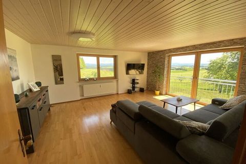 You have a spacious holiday resident in the 1st floor with a wonderful mountain view. They live in a large dining room/kitchen, a living room with a French balcony and wonderful mountain view, two bedrooms with double beds, a bedroom with single bed,...