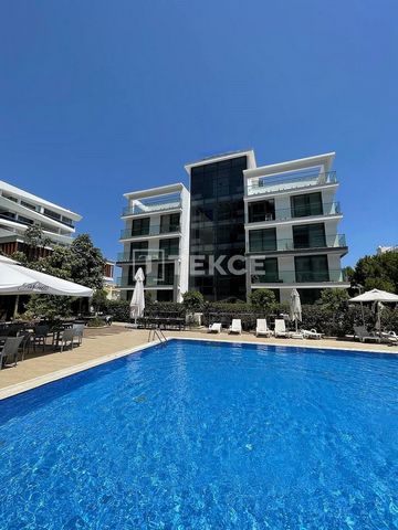 Appartementen met een Hoog Potentieel voor Huurinkomsten in Girne Noord-Cyprus Girne staat bekend om zijn prachtige haven, natuurlijke schoonheid en stranden in Noord-Cyprus. Het trekt toeristen en investeerders aan met populaire plekken zoals het ka...