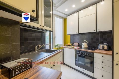 The RE/MAX team is pleased to present you a one-bedroom apartment in Varna district. Family 1. The apartment is on the 5th floor of 8, with an area of 40 sq.m. with the following improvements: PVC windows replaced, external insulation, flooring is te...