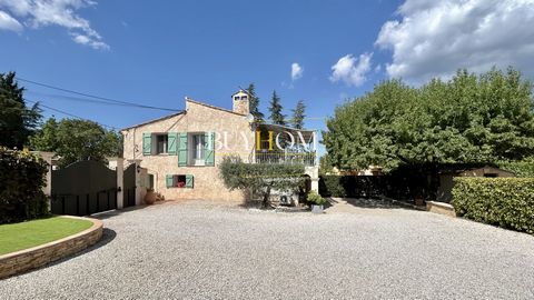 Buyhom vous propose à la vente : Superbe maison rénovée avec goût sur la commune de Le Val, en Provence Située au cœur de la Provence, découvrez cette magnifique maison entièrement rénovée avec des matériaux de qualité. Avec ses 148m2 habitables, la ...