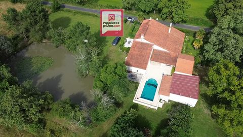 Vendée, (85210) Saint Martin Lars En Sainte Hermine, à vendre maison de pierre environ 225m2 comprenant 10 pièces habitable, sur un terrain d'environ 6 7000m² avec 2 étangs ,399 000 euros. Située au coeur de la campagne, Romain Tirbois 06 87 25 69 96...