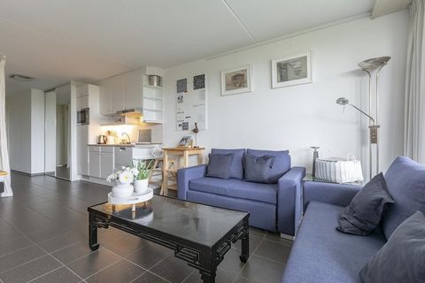 Studio appartement vlakbij het strand van Groote Keeten In Callantsduyne verblijf je letterlijk in de Duinen, in een fijne accommodatie waar je de zee bijna kunt horen. Een prima uitvalsbasis voor surfers, strandjutters, wandelaars of fanatieke stran...