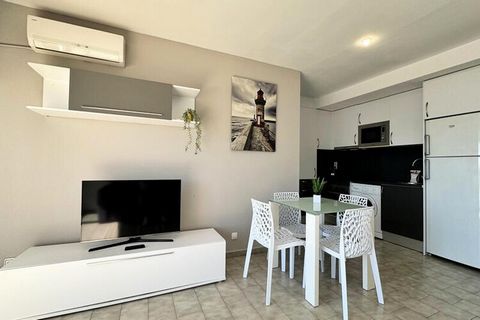 Przyjdź i odkryj Cambrils w apartamencie Posit Mar, idealnym na wakacje na wybrzeżu Costa Daurada. Ponadto apartament położony jest w centrum turystycznym, ze wszystkimi udogodnieniami i przestrzeniami rekreacyjnymi w zasięgu ręki. Apartament może po...