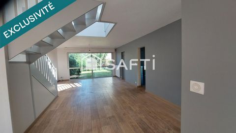 Maison de 6 pieces, grand salon traversant et jardin