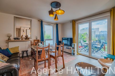 EXCLUSIVITE ! Nanterre université, T4 de 76 m2 avec 50 m2 de jardin/terrasse + parking