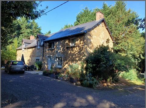 Belle longère en pierre et terre- terrain 6600 m 2- dépendance- hameau au calme- 20 mns de Rennes.