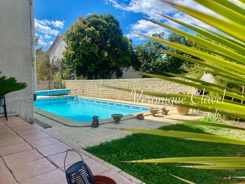 Bel appartement de 98m2 avec la véranda, piscine, jardin privatif et garage