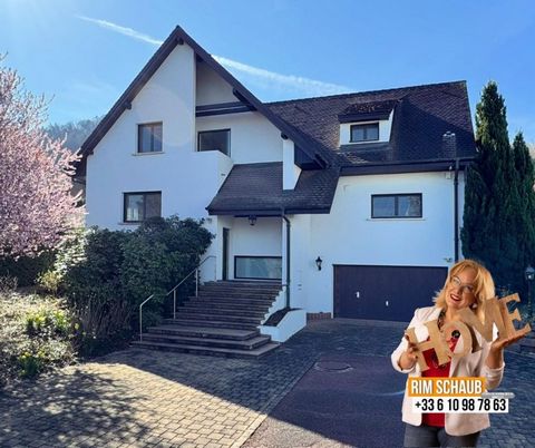 A VENDRE : Villa d’Architecte 6 Pièces avec terrain environ 3542 m2 & Biotope – Leymen