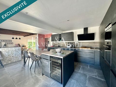 Villa contemporaine 4 chambres avec parc arboré clos et piscine