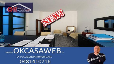 Questo studio/ufficio in vendita a Udine si trova al piano terra di un edificio signorile e dispone di 3 locali e 1 bagno, per un totale di 48 m². La struttura è in buono stato di conservazione e dispone di un riscaldamento centralizzato con contabil...