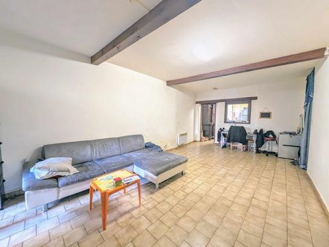 APPARTEMENT 60 M² AVEC TERRASSE ET PARKING COUVERT