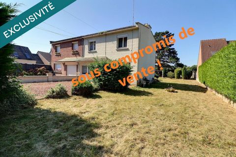 Maison de type GMF semi-mitoyenne à rénover, possibilité de 4 chambres, véranda, dépendance, grand terrain de 1489 m2 constructible!