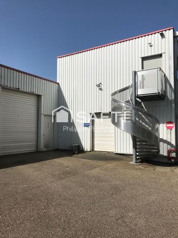 Local d'activité Douvres la Délivrande 85 m2