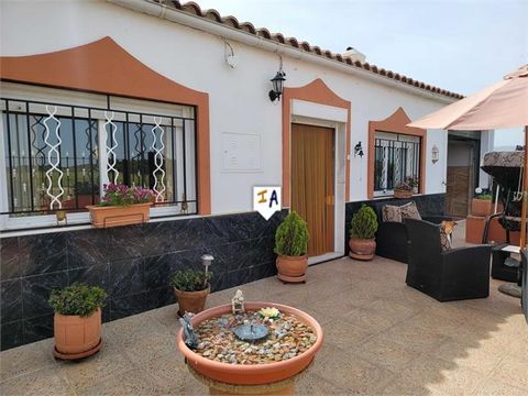 This lovely easy living, quality Chalet style property is located in the town of Salinas in the Malaga province of Spain with great access to the Autovia for exploring Andalucia and traveling to the coast and airport. The property is close to all the...