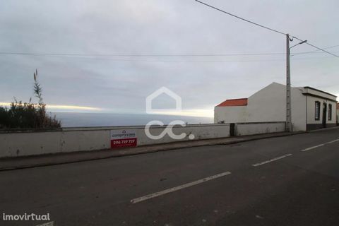 Land with 1.349,00m2 Ease of Access Central Zone Proximity of the Arnel Lighthouse Sea View The Northeast is a village and a municipality Portuguese on the island of São Miguel, Autonomous Region of the Azores, with 101.51 km² of area and 4 937 inhab...