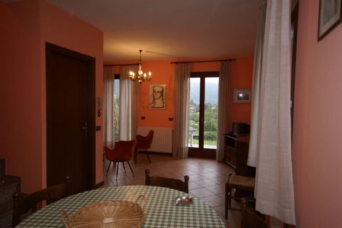 Located in Idro, this spacious holiday home features 2 bedrooms for 6 people. Ideal for families, guests can lounge in the lush green garden and access free WiFi at this pet-friendly property. If you wish to enjoy scrumptious meal, you can go to one ...