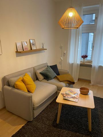 In a stylish old building, 5 minutes walk from the heart of the city is the stylish and homely apartment, in which everything is available for everyday needs. The connection to public transport or the motorway can be reached in a very short time. You...