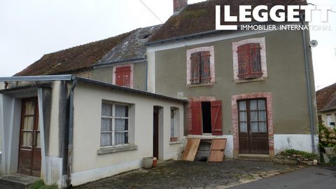 A24409CHH36 - This property was once the café/bar for this village. It also had living accomodation. Now, this is a complete renovation project which could be to re-instate as a commercial venture or, to provide what could be, a substantial family ho...