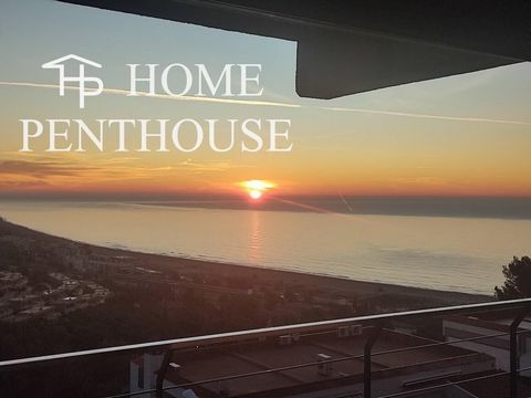 Home Penthouse presenta esta magnífica propiedad independiente en Rat-Penat ofrece una experiencia de vida exclusiva en una ubicación privilegiada con vistas espectaculares al mar. La casa, distribuida en tres plantas y equipada con ascensor, present...