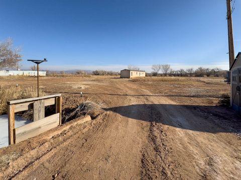 4.2 irrigated acres in Lapoint, Utah with excellent water rights! This Lapoint property has a modular home with 2 bedrooms and 2 full bathrooms. The home has new flooring and exterior siding. The Lapoint Country Living property is 30 minutes from Ver...