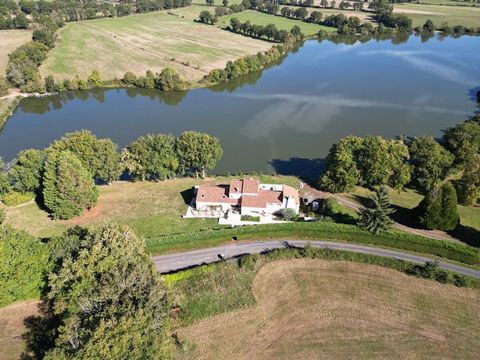 EXCLUSIVE TO BEAUX VILLAGES! Private main house plus rental accommodation, bar/restaurant and commercial fishing lake. For those who have the wish to own a large lake, this is an opportunity that can make that wish come true. This beautiful 84-acre r...