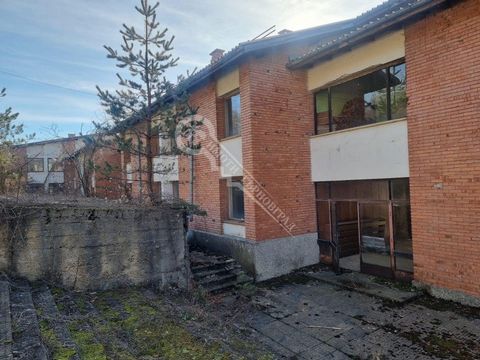 FOR MORE INFORMATION AND PHOTOS https://imotitarnovgrad.com/offer-16162 ! EXCLUSIVE!!! THE PRICE INCLUDES VAT ! Imoti Tarnovgrad offers you a holiday home in the village of Voneshta voda. The village of Voneshta voda is located in a mountainous area ...