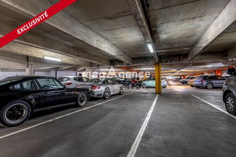 Parking double / Batignolles 75017 / Rue Cardinet