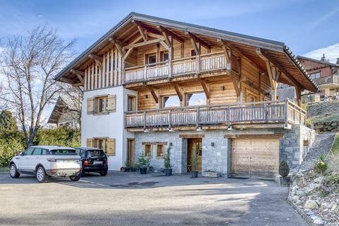 COMBLOUX, RECENT FOUR-BEDROOM CHALET REF. 7355, facing the village and enjoying a beautiful view of the valley and the Aravis mountains. Ground floor : Entrance hall, small office, 1 bedroom with independent entrance and bathroom, toilet with hand ba...