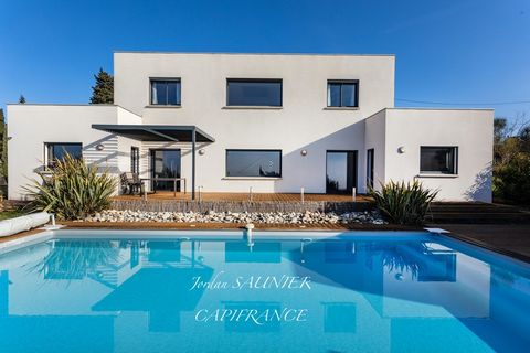 Dpt Haute Garonne (31), à vendre proche de VILLEFRANCHE DE LAURAGAIS maison P8 de 210 m² - Terrain de 2 566,00 m²