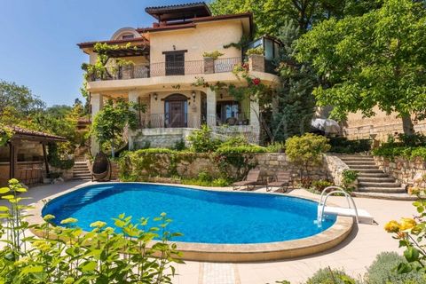 LUXIMMO FINEST ESTATES: ... Villa 'Tuscany' - magnificent home near Cabacum beach We present a two-storey house in a wonderful Provencal style, near the Cabacum beach, near the area near Varna. The original home is tastefully and stylishly furnished,...