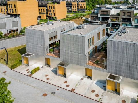 Modern rijtjeshuis in Zeleni Gaj (254.30m2, Verdieping + 1+2, gebouwd in 2017, volledig gerenoveerd en verhuisd in 2018) Wij verkopen een moderne, nieuwere rijtjeswoning die uiterst functioneel is, mooi ingericht, praktisch indelen en ruim en licht i...