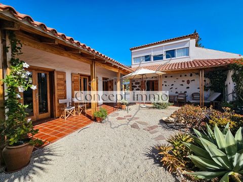 Votre oasis de bien-être à Tenerife ! Belle maison avec un jardin idyllique, maison d’hôtes individuelle et garage ! Cette maison est très individuelle et bien entretenue, entièrement meublée avec une grande attention aux détails, elle est située dan...