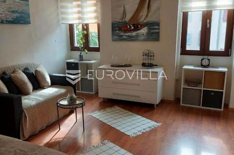 Istria, Rovinj, a small apartment in the heart of the old town is available for long-term rent. The 33m2 apartment/studio consists of a sleeping area, a separate kitchen, and a bathroom. Heating and cooling are provided by an air conditioning unit. T...