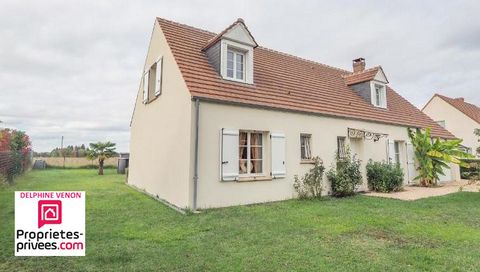 Delphine VENON vous présente en exclusivité à 3 km de Châteauneuf sur Loire une maison sur sous-sol au calme proche Loire comprenant au rez de chaussée : Séjour / salon / cuisine ouverte aménagée et équipée, 2 chambres, salle d'eau, wc. Au sous-sol 7...