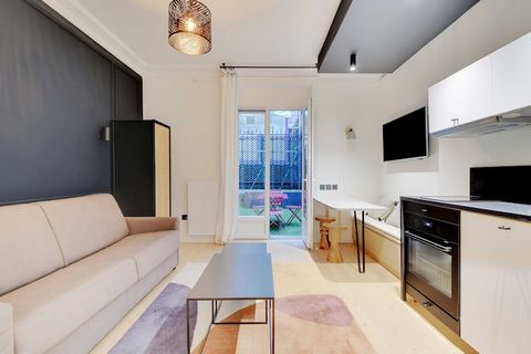 Checkmyguest biedt u een charmant appartement van 30 m² voor 4 personen, gelegen in de populaire wijk Porte Dauphine in Parijs. Geniet van een ideale locatie dicht bij de Eiffeltoren, waar u langs de Seine kunt wandelen. Ontdek ook de Fondation Louis...