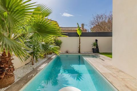 Superb contemporary home halfway between Montpellier and the sea. This magnificent new house is located in one of Lattes' most sought-after neighborhoods. Absolutely quiet, a quarter of an hour's walk from the famous market and all amenities. First f...