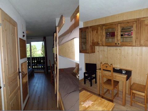 COMBLOUX, vous tomberez sous le charme de ce STUDIO Cabine très bien équipé avec une vue imprenable sur le Mont Blanc depuis votre salon, composé d'une entrée , d'une petite cuisine équipée , donnant sur une pièce de vie , un coin nuit avec 2 lits su...