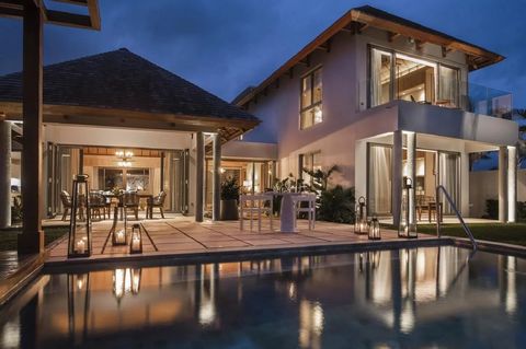 Explore the pinnacle of elegance with this spacious 337m² villa located in a privileged setting in Mauritius, on an 814m² plot. Featuring 4 comfortable bedrooms, this residence combines contemporary design with top-quality finishes, offering an incom...