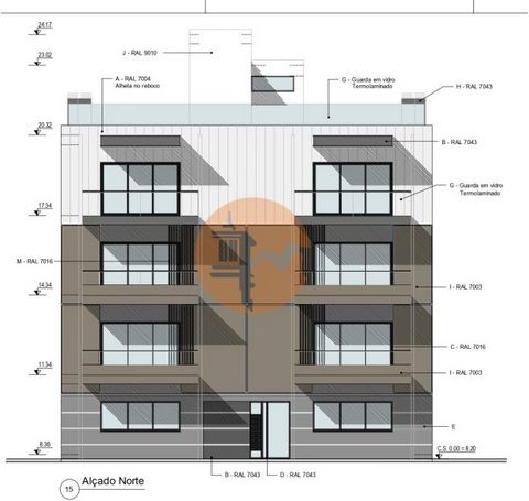 Nous vous proposons cet appartement dans un immeuble moderne et de qualité, en phase initiale de construction, avec un emplacement stratégique, idéalement situé dans un quartier résidentiel mais à proximité des services essentiels tels que les hyperm...