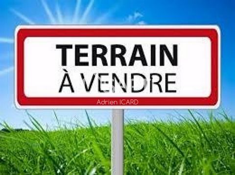 Situé à Wandignies-Hamage (59) à deux pas de la Scarpe, ce terrain de 475 m² offre un cadre paisible et authentique, propice à la construction d'un nouveau foyer. Niché dans un quartier résidentiel, ce lot bénéficie d'un environnement verdoyant, idéa...