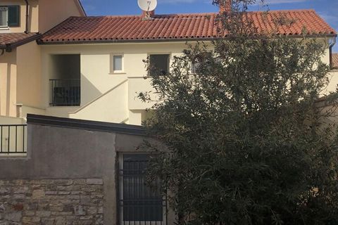 The apartment in Porec has 1 bedrooms and capacity for 4 persons. Accommodation of 55 m² tastefully-furnished and is a new build, It has garden. The property is located 50 m city, 50 m from the restaurant, 100 m supermarket, 250 m bus station, 400 m ...