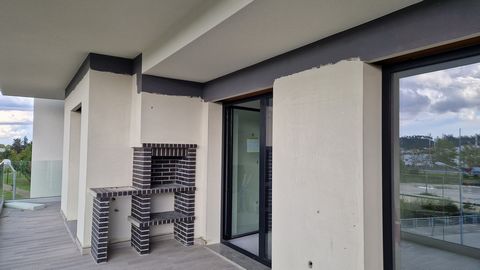 Nouvel appartement de 2 chambres à Pombal, avec garage box au sous-sol pour 1 voiture, situé dans un développement de luxe qui dispose d'une piscine, d'une salle de sport, d'un incroyable espace 